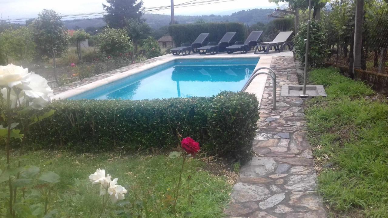 Villa Con Piscina En Panton Ribeira Sacra Galicia Ideal Para Familias 외부 사진