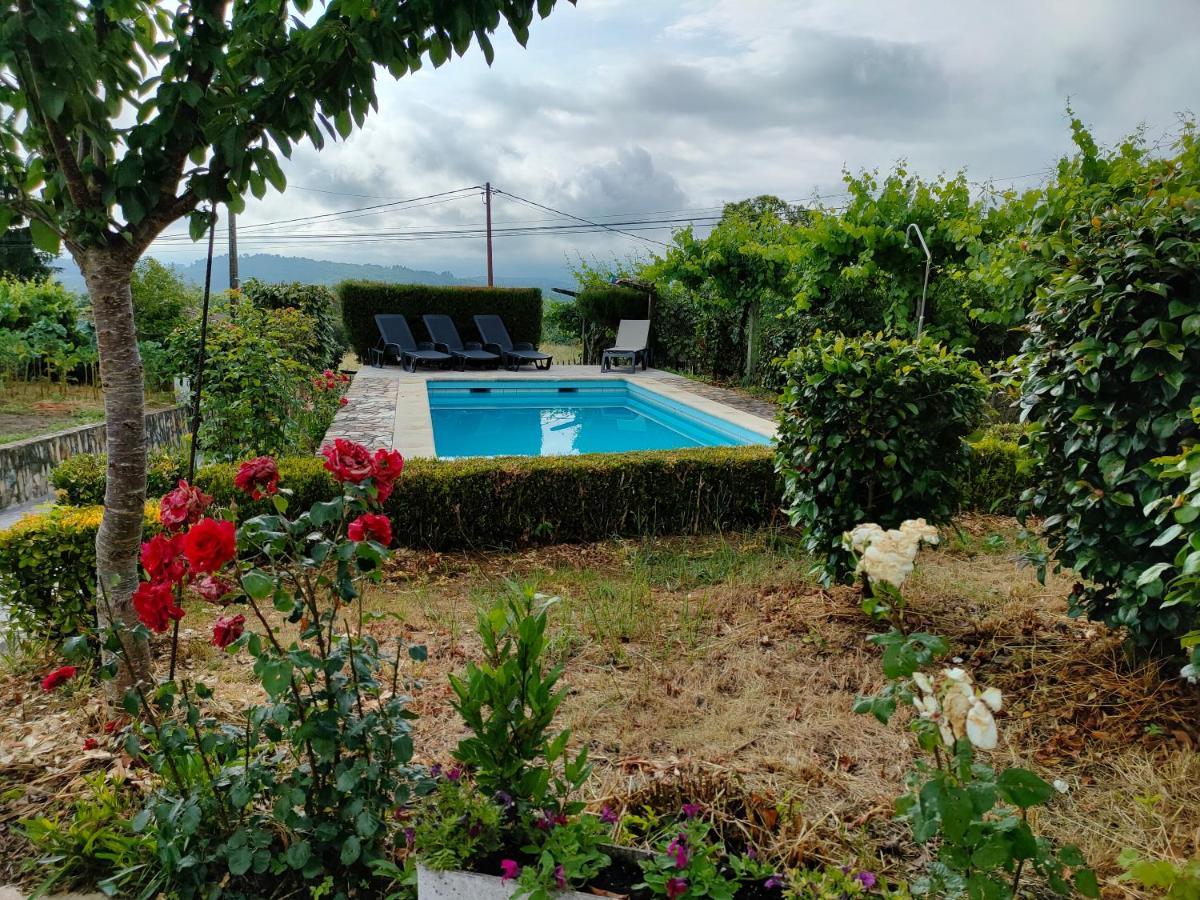 Villa Con Piscina En Panton Ribeira Sacra Galicia Ideal Para Familias 외부 사진